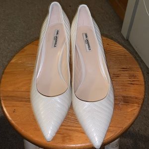 KARL Lagerfeld PARIS ivory quilted leather pointy toe pumps size 9 like new